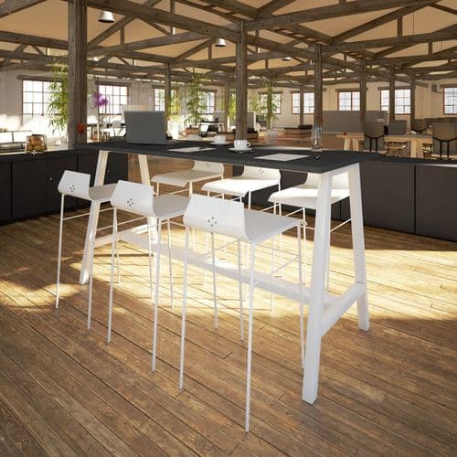 Gianni Poseur Table
