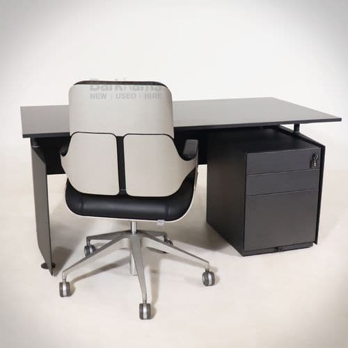 Herman Miller ABAK Executive Desk