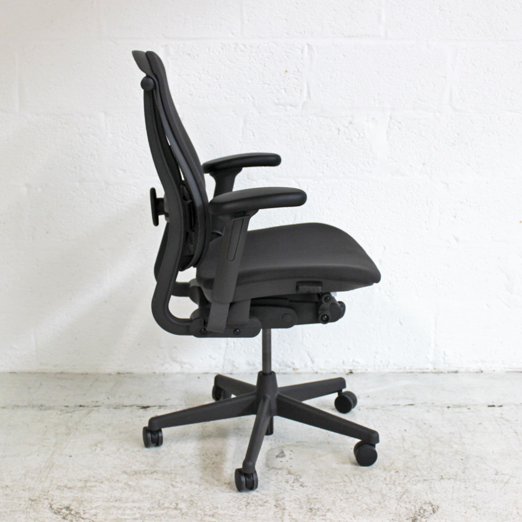 Herman Miller Celle Chair Fully Upholstered Black Computer Chair