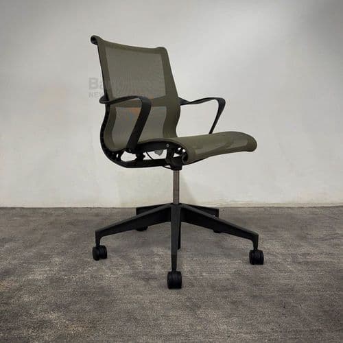 Herman Miller Setu Chair | Khaki