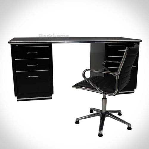 Muller Classic Line Chrysler Desk | Black