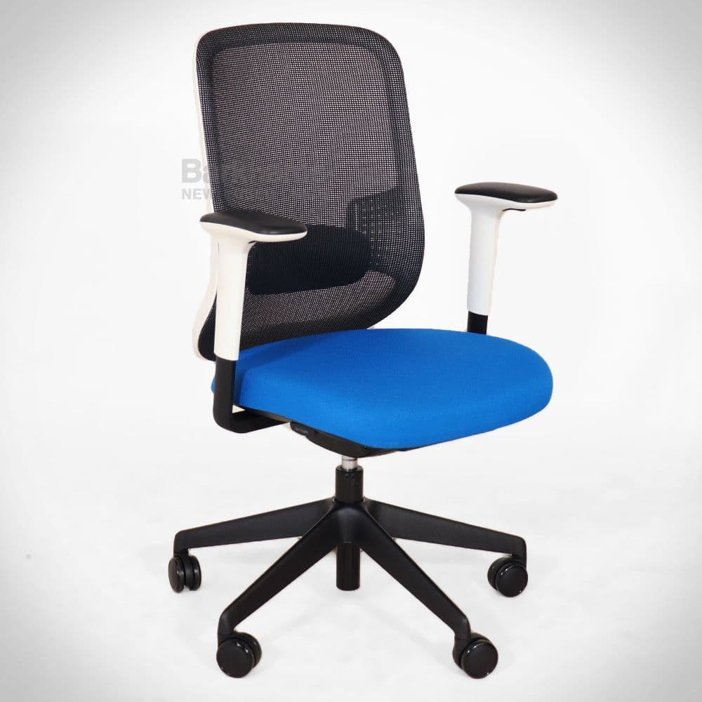 Orangebox Do Better Chair in White and Blue| Do Better Chair by ...