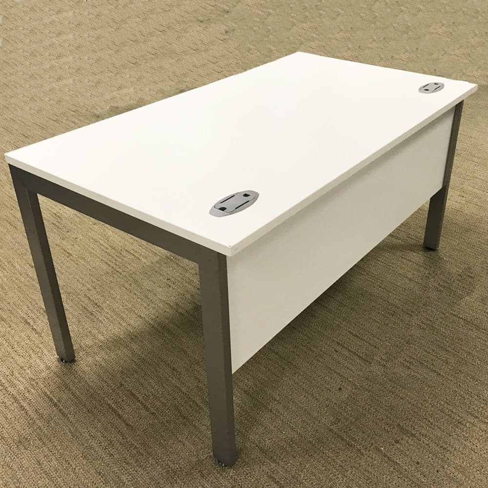 Rectangular desk with silver frame 1400mm x 800mm | Computer desk ...