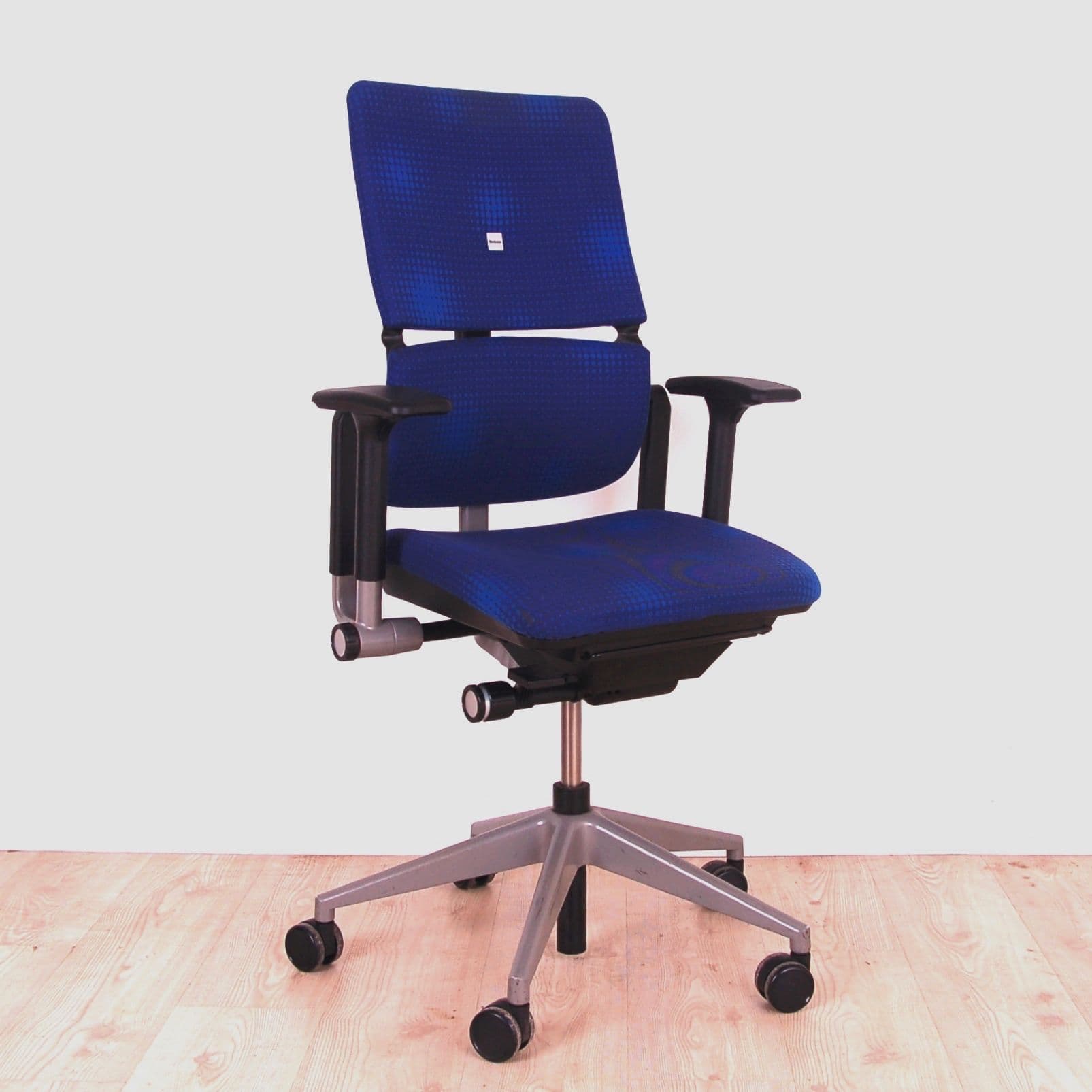 Please Task Chair Steelcase Please Chair in Blue | ergonomic computer chair | high back ...