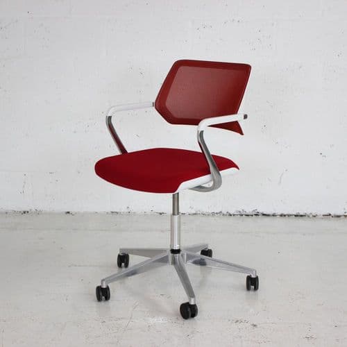 Steelcase QiVi Chair