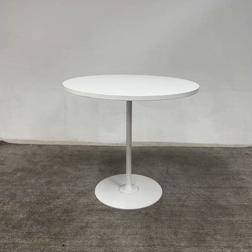 Studio Dream Meeting Table