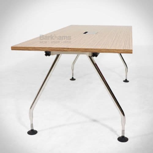 Vitra Ad Hoc Meeting Table (Walnut)