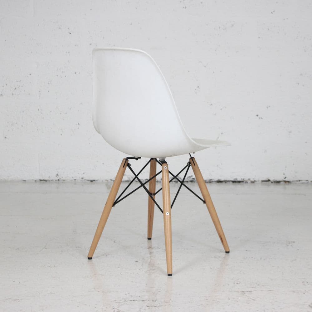 Vitra DSW Side Chair - white | white designer chair | chair with