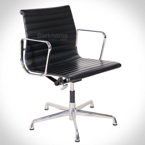 Vitra Eames EA108 Chair