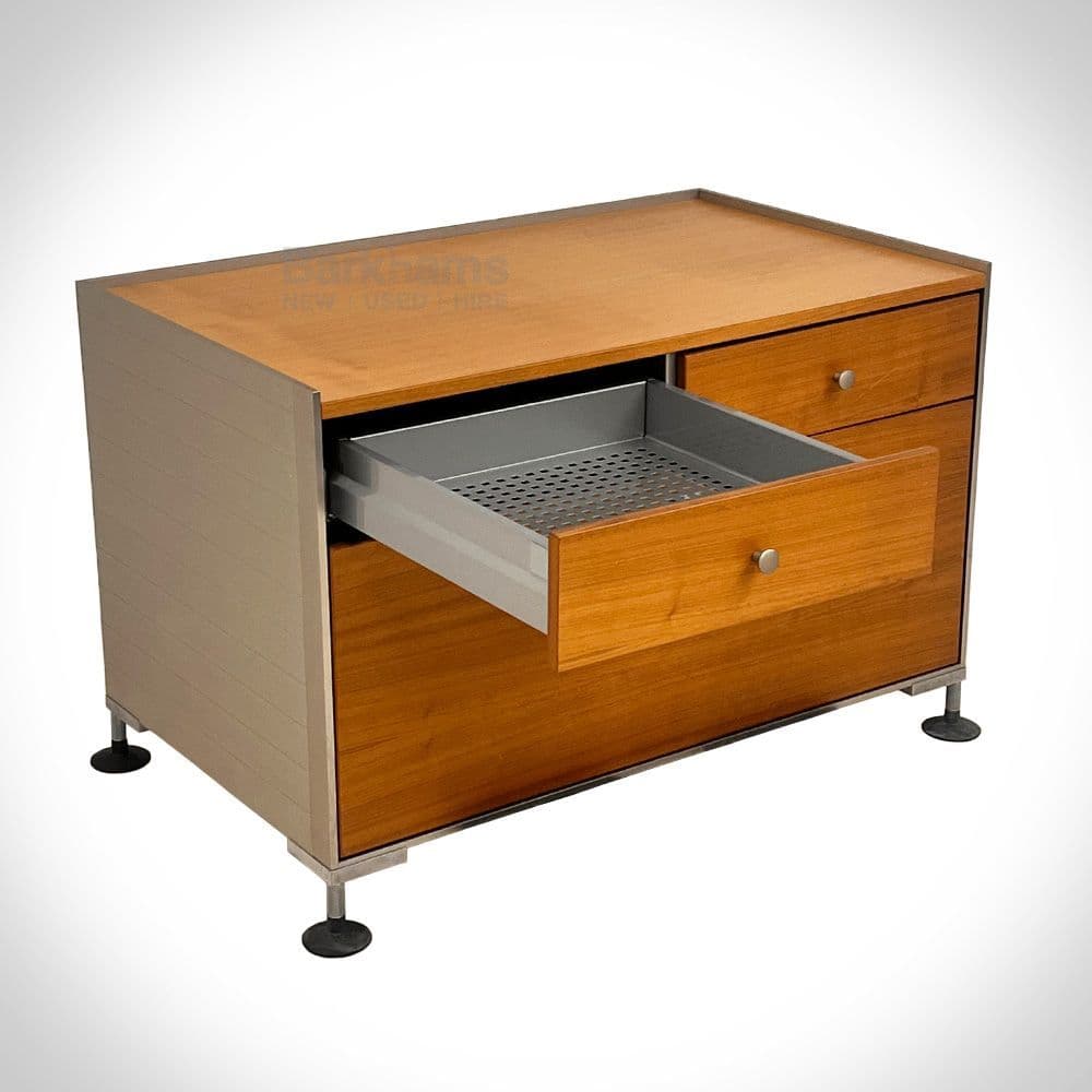 K⭐︎vitra. SPATIO サイドボード Vitra Spatio Side Cabinet | Used Vitra Sideboard Unit Spatio