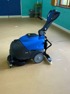 IPC CT30 Battery Scrubber Dryer