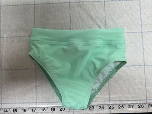 Knicks. Mint Green Fully lined. Age 3-4