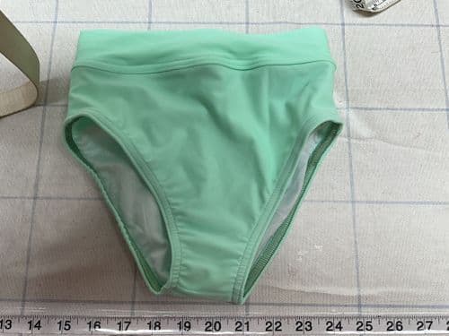 Knicks. Mint Green Fully lined. Age 5-6 x