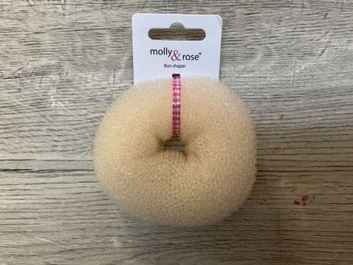 Med bun ring. 8cm. Blonde