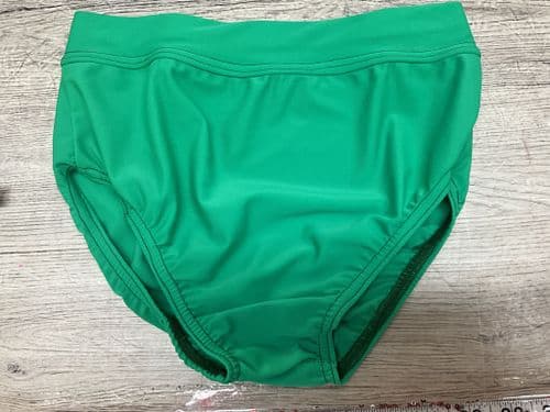 RTG emerald green knicks Matt lycra. Age 9-11