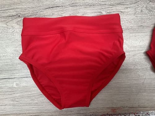 RTG red knicks, Matt lycra. Funki fabrics. Age 5-6 .