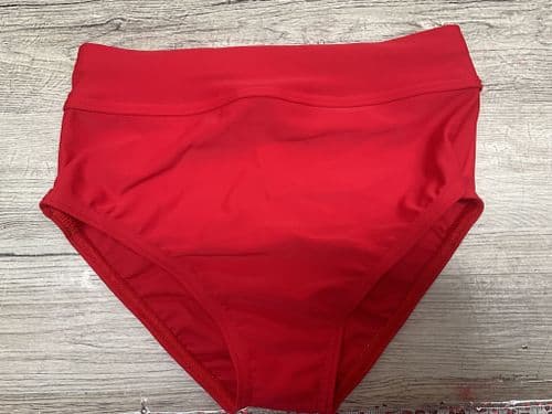 RTG red knicks, Matt lycra. Funki fabrics. Age 7-8 -
