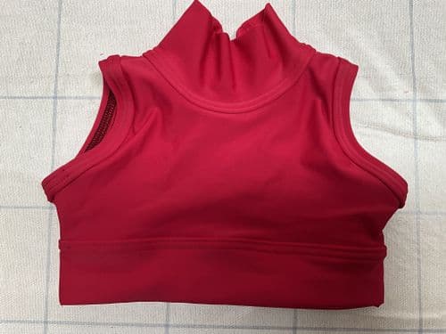 RTG sleeveless crop age 2-3 rubino front lined