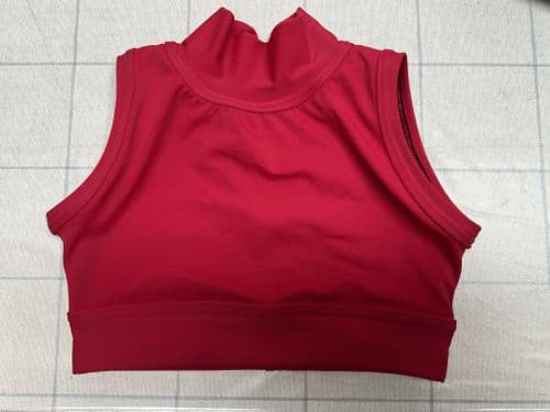 RTG sleeveless crop age 7-8 rubino front lined