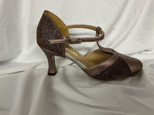 Topline. Rose. UK 5. Lurex/blk, red, gold, pink. 2 1/2” flare heel