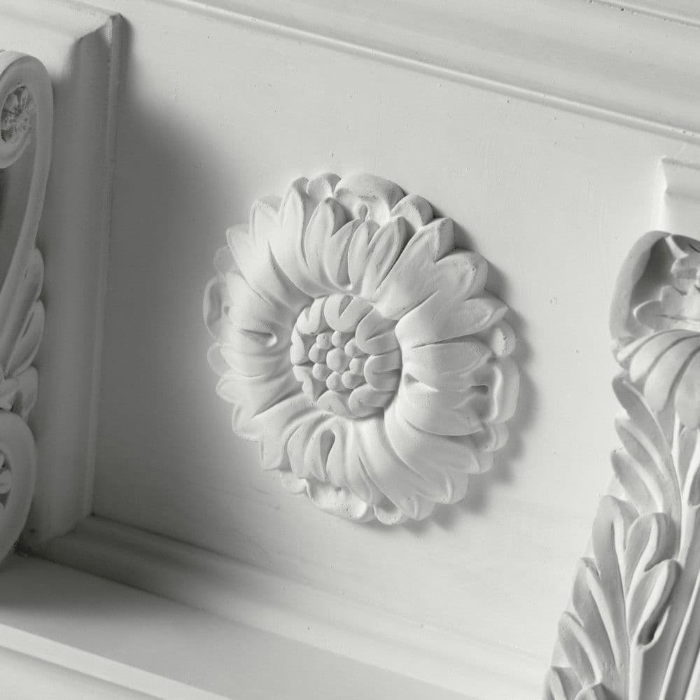 Townhouse Neo Classical Modillion Block with Flower Cornice