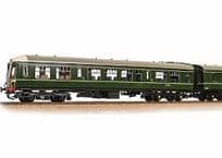 Bachmann 32-900C Class 108 2 car DMU BR Green with Speed whiskers