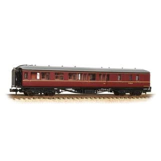 Graham Farish 374-512  Hawksworth  Brake Second BSK W2253W BR Maroon
