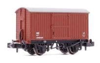 Graham Farish 377-975 12T Vent Van LNER Oxide