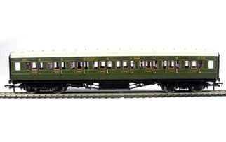 Hornby R4297A Maunsell Corridor Third SR Dark Olive 2349