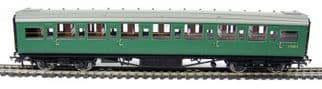 Hornby R4302A Maunsell Corridor Third BR Green S1122S