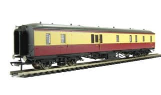 Hornby R4404A BR Hawksworth Full Brake BR Crimson/Cream W36W'