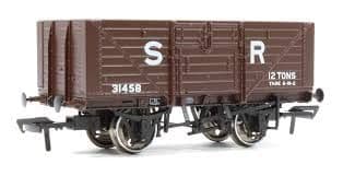 Rapido Trains 940003 D1379 8 Plank open wagon SR Brown 31458