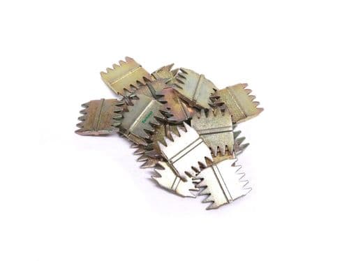 Barnwell 1'' Scutch Chisel Combs Pack of 25