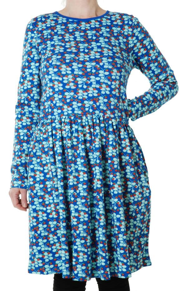 Duns Blue Wild Strawberries Adult Gather Dress