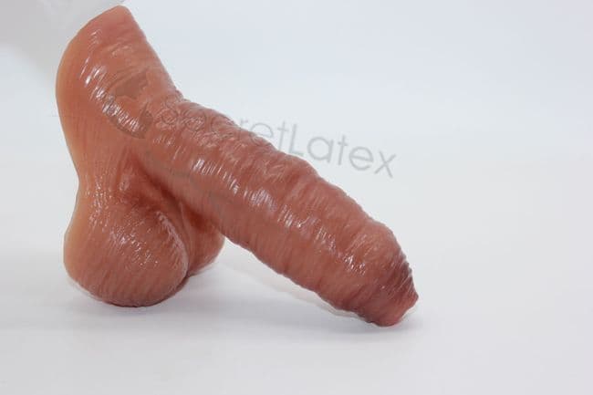 Ultra Realistic Wrinkly Penis Sleeve Packer