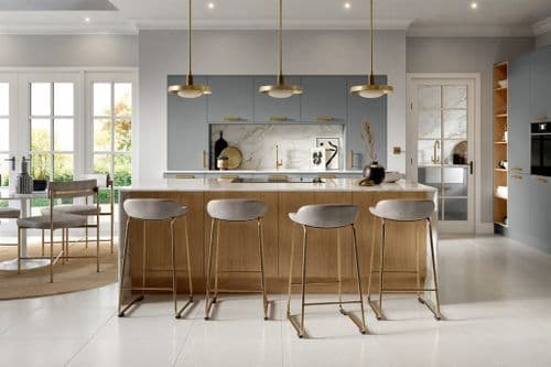 Chippendale Pure Kitchen - 8 Piece Straight Layout Example