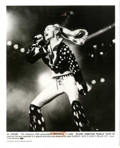 BLOND AMBITION TOUR 90  - LIVE HBO 10 x 8