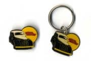 DICK TRACY POLICE CAR - DISNEY KEYRING & PIN BADGE