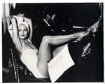 IN BED WITH MADONNA - BLACK & WHITE 10" x 8" PHOTO (2)