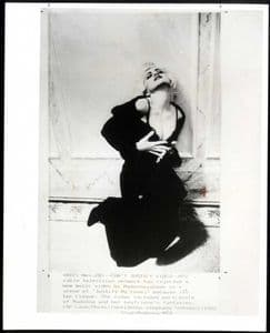 JUSTIFY MY LOVE - 1990 VIDEO 10 x 8
