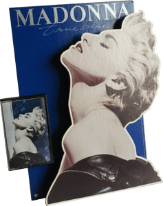 TRUE BLUE - USA PROMO 3-D DISPLAY COUNTER STAND