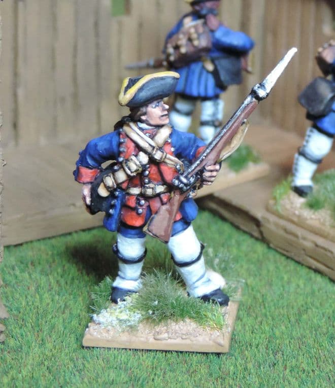 FIW BPT8 Single Figure Anglo-American Provincial Soldier Reaching for Cartridge