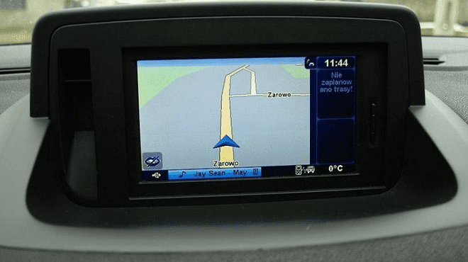 Renault Carminat TomTom LIVE V11.45 Europe SD Card