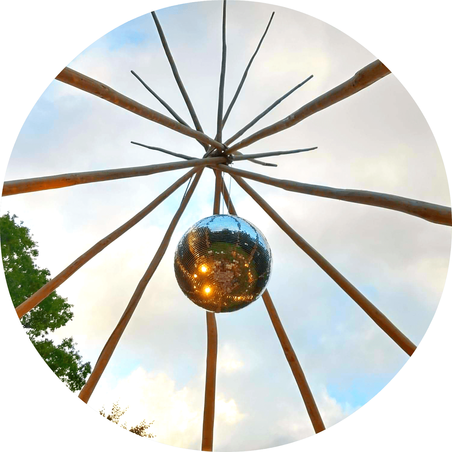 Tipi poles supplied by tipipoles.co.uk for a naked tipi stylish wedding shoot for Alice Wilkes Design