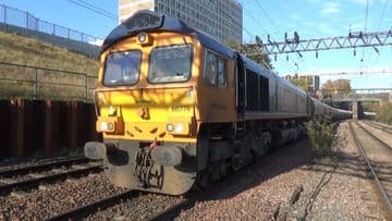 151. Clitheroe - Avonmouth Docks 2 (Crewe Basford Hall to Worcestershire Parkway)