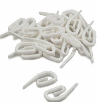 0 Curtain Hooks 01