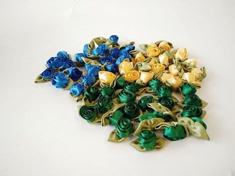 001-09 Large Rose with Green Leaves - Full Colour Range