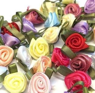 004-13 Small Rose with Green Leaves - Full Colour Range