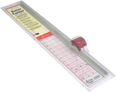 ER4186 Quilt & Sew: Rule/Rotary Cutter