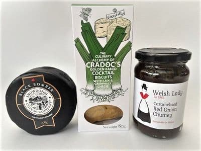 Welsh Food Hamper - Cheese Crackers Chutney